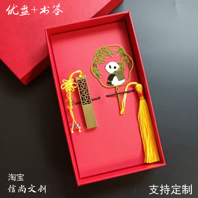 熊猫文创礼物，外国人会如何评价？送中国特色小礼品征服老外，出国必备伴手礼萌态可掬成文化交流新使者