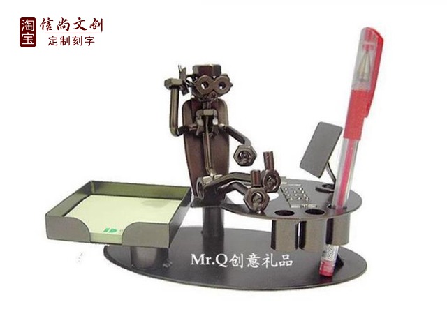 企业年会送什么小礼品最受欢迎？如何选择适合员工的纪念品？